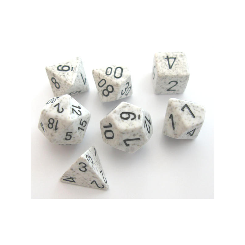 Set de 7 dés, idéal pour les jeux de rôle.