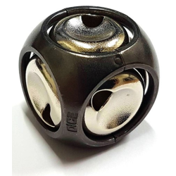 Découvrez le casse-tête métal Dice de la marque Huzzle