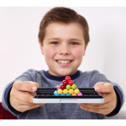 IQ Puzzler Pro est un Casse-tête de la marque Smart Games